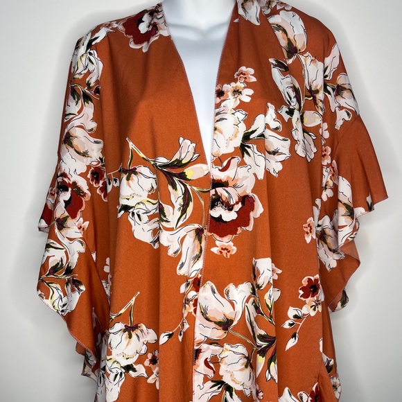 Womens Kimono - Picture 2 of 3